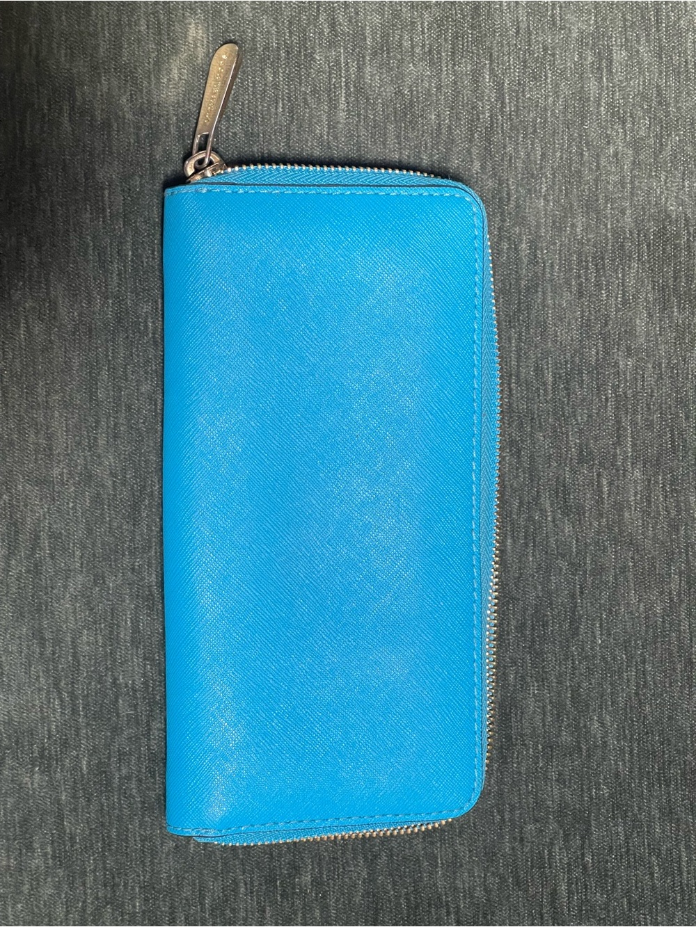 Michael Kors Bright Blue Zip-Around Saffiano Wallet - Picture 2 of 5